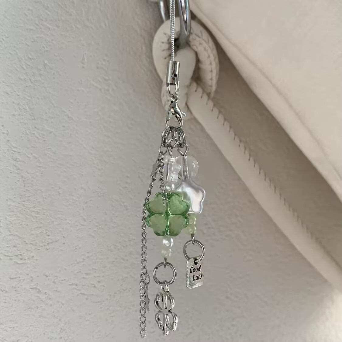 Handmade Beaded Keychain for G - Ysl Phone Accessories ulasan dan harga